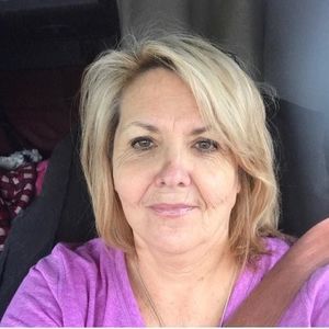 Meet your Posher, Beth